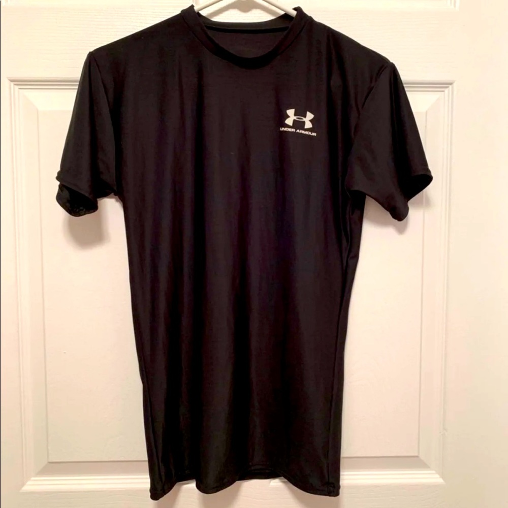 Under Armour black shirt large